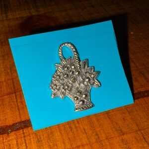 Avon Vintage Silver Floral Basket Pin